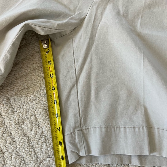 Women’s Docker Shorts - Picture 9 of 11